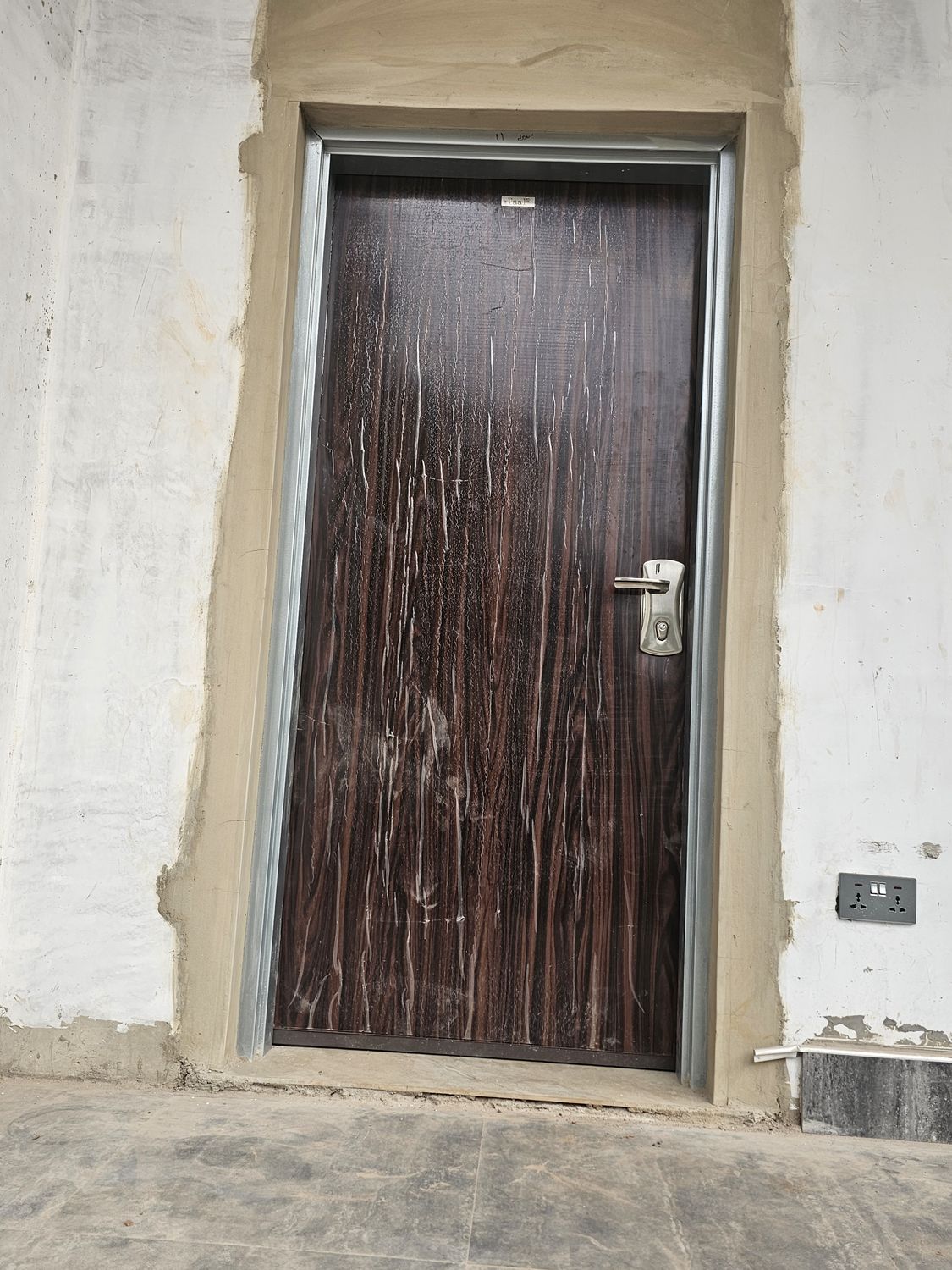 RL-1001 Residential Entrance